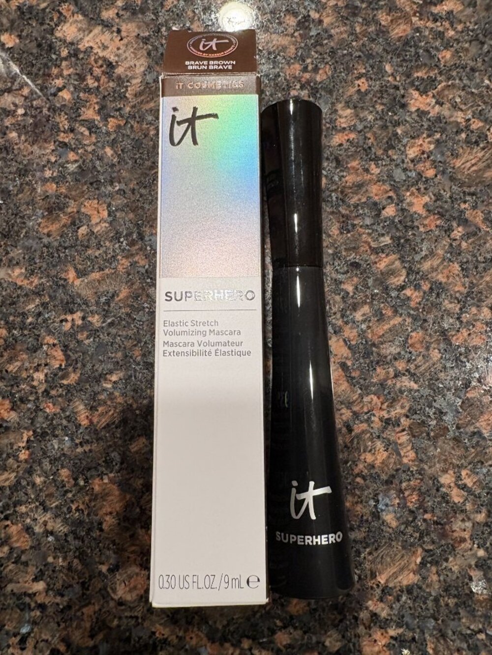 It Cosmetics Superhero Elastic Stretch Volumizing Mascara 0.30oz - BROWN, NEW